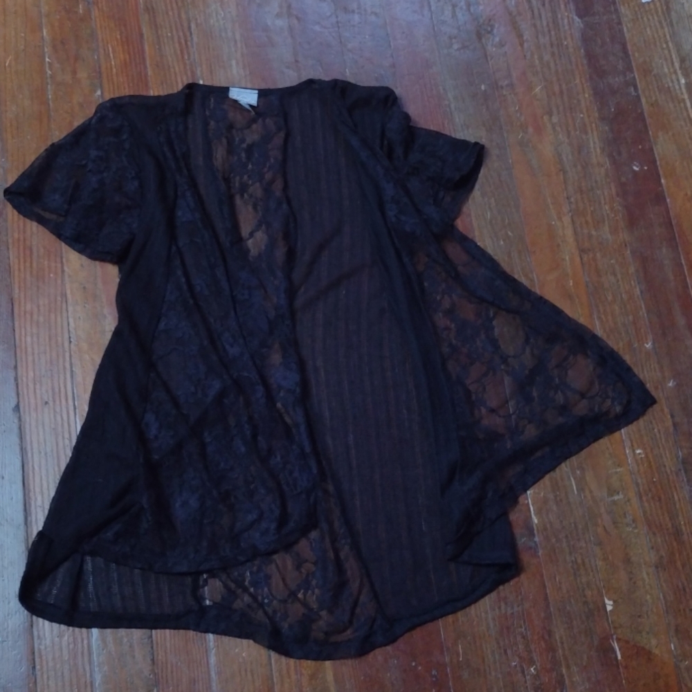 Vanity lace
